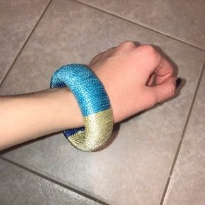 Thread color block bangle bracelet